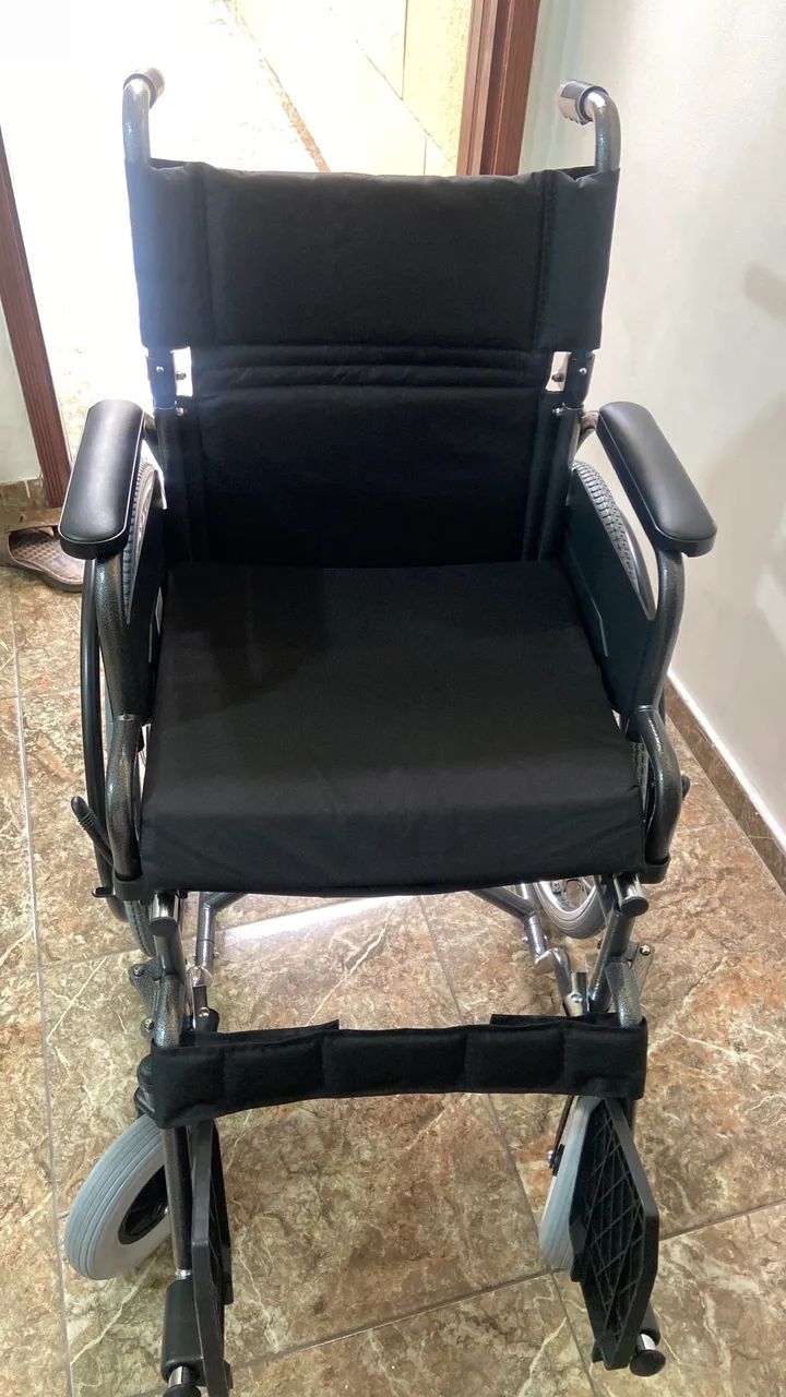 Cadeira de rodas  - Foto 5