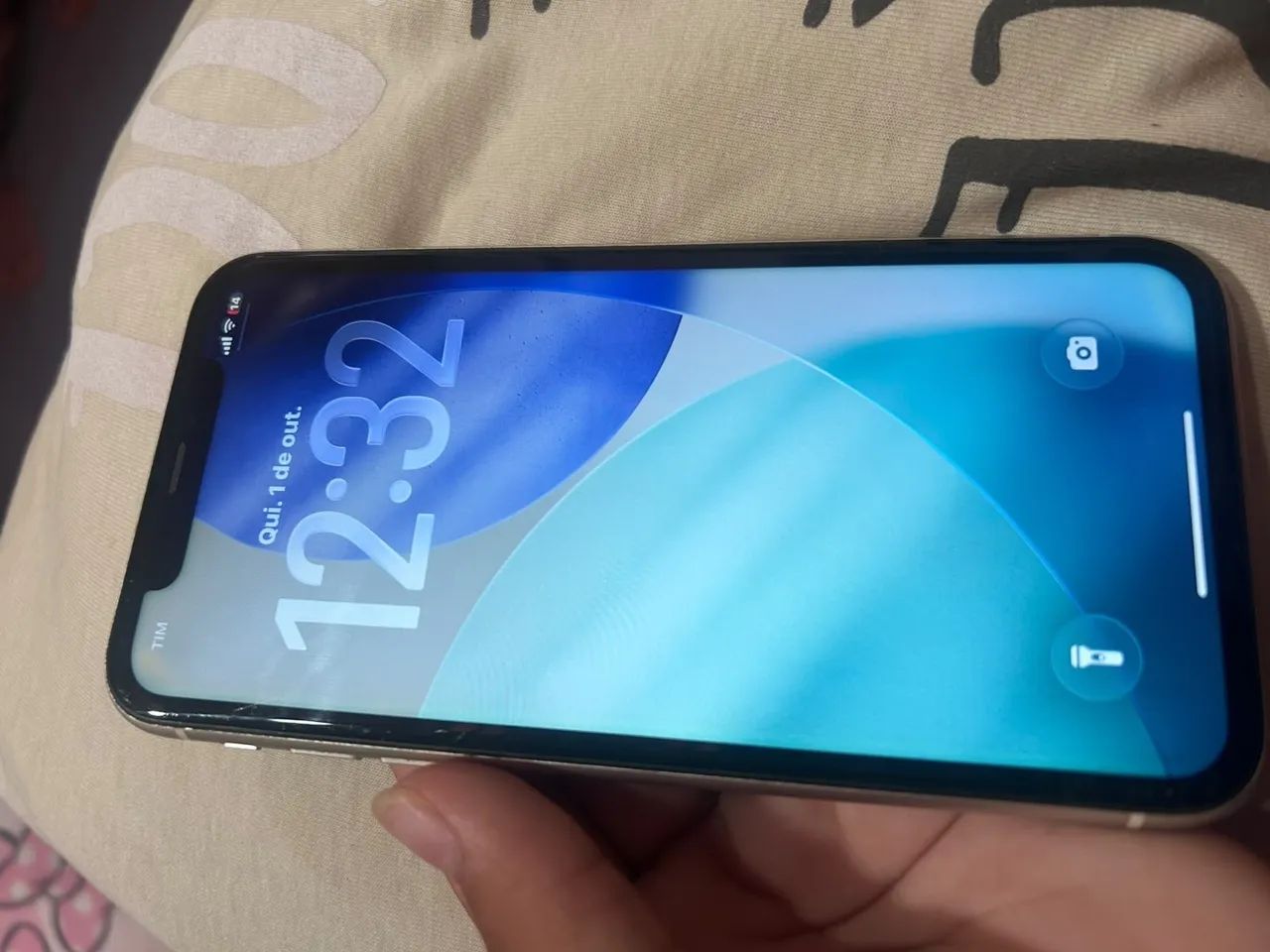 Vendo celular iPhone 11 - Foto 2