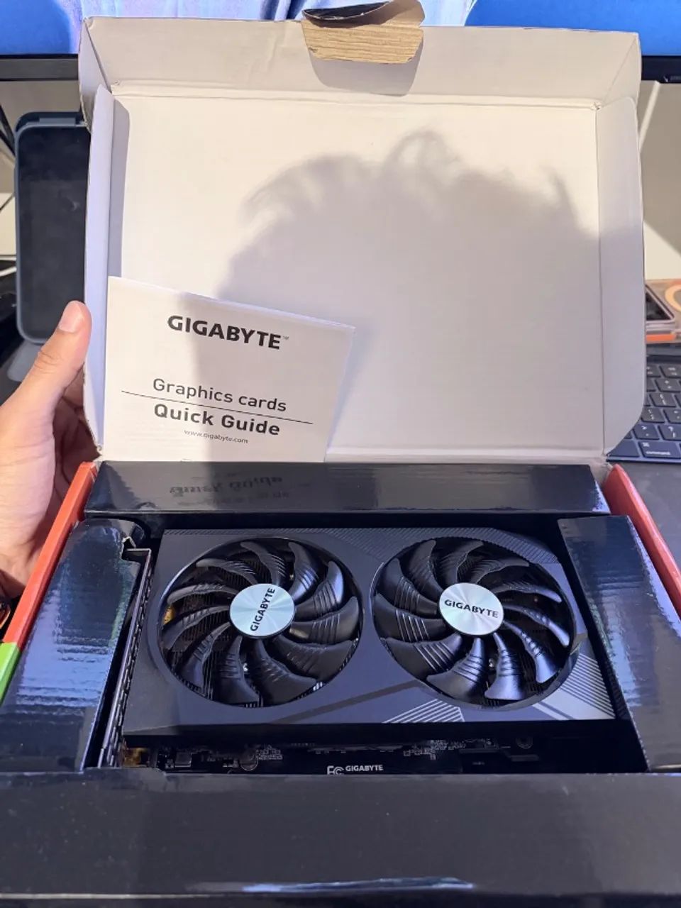 RTX 3060, GIGABYTE 12 GB VRAM - Foto 2