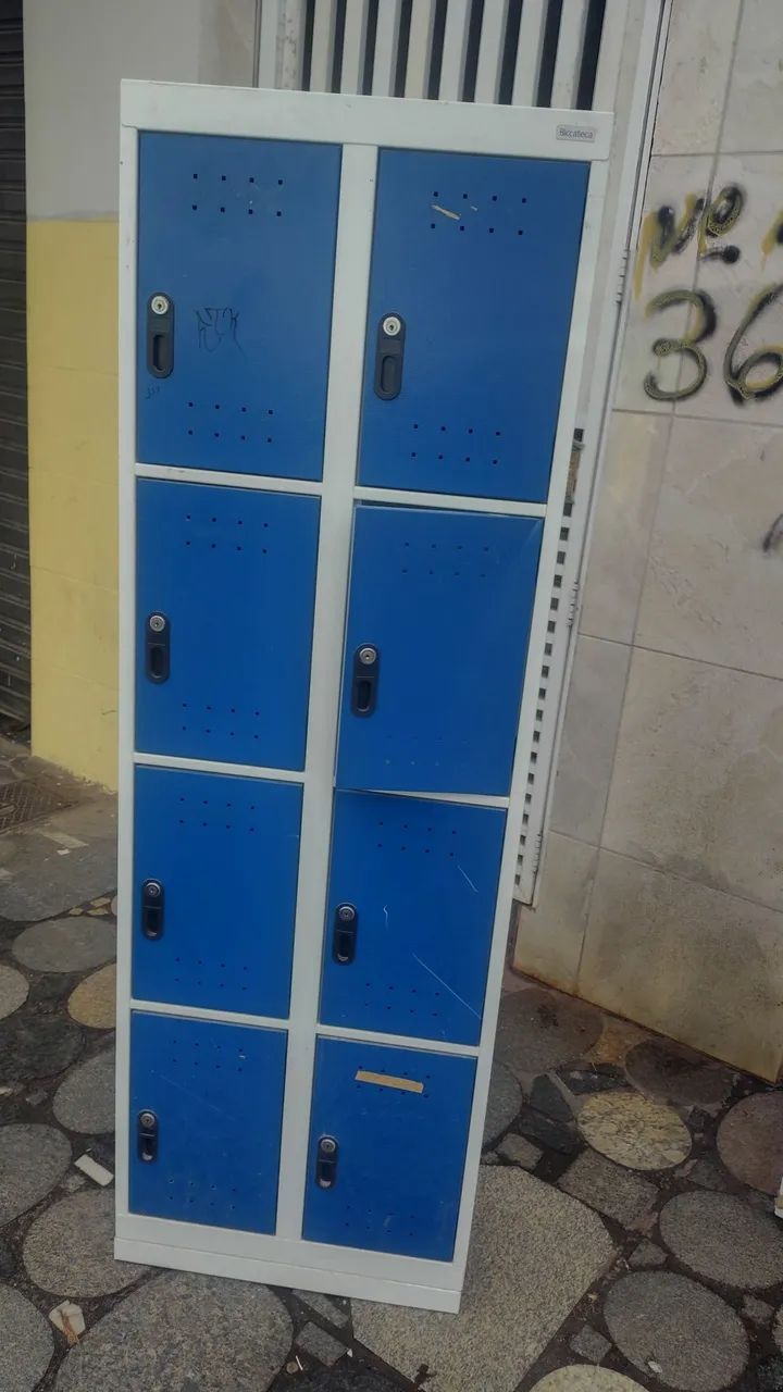 Armário de aço 