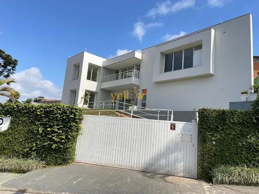 Comercial Prédio Comercial em Arujá