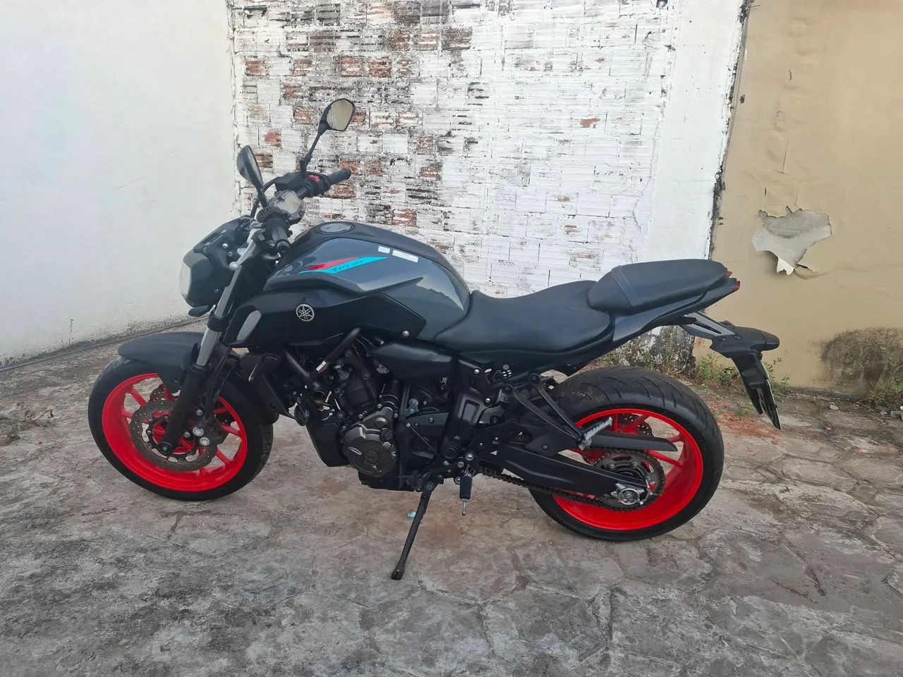 Yamaha MT 07 - Foto 2