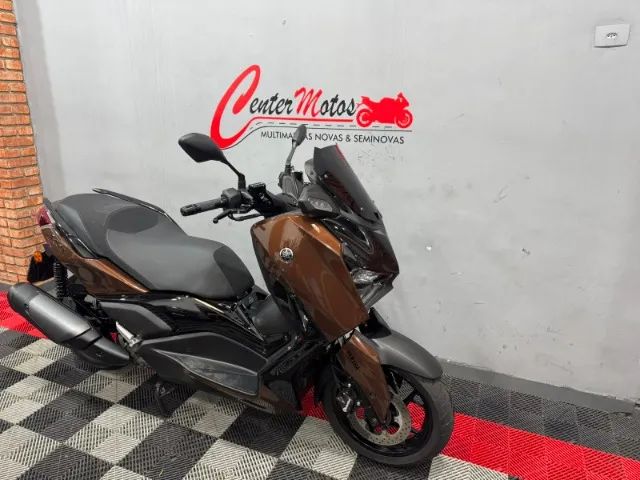 YAMAHA XMAX 300 ABS CONNECTED - Foto 2