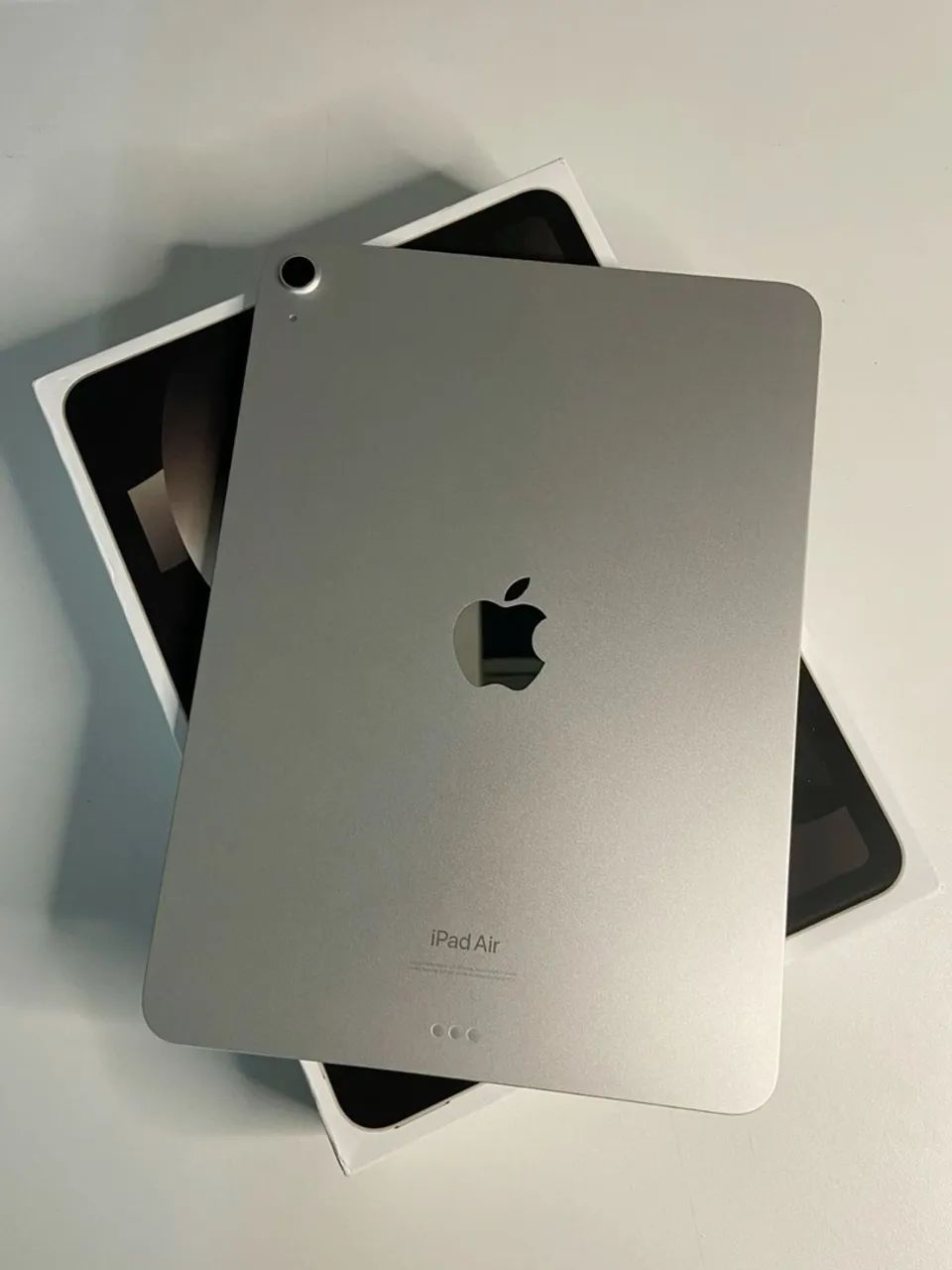 iPad Air 5 - 256 GB + Caixa, Capa, Mouse e Teclado. - Foto 2
