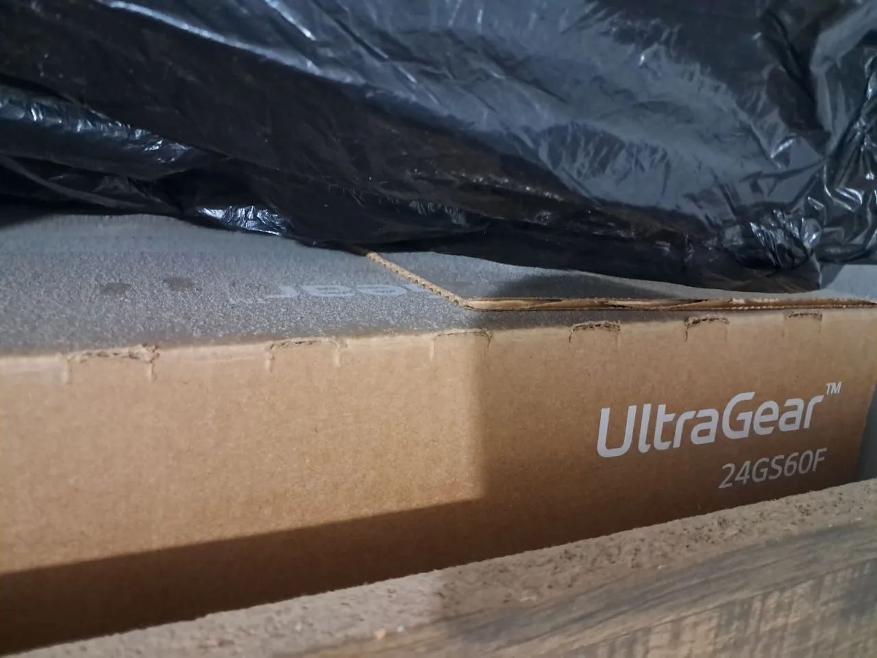 Monitor Ultragear 23.8" seminovo com caixa e tudo! - Foto 3
