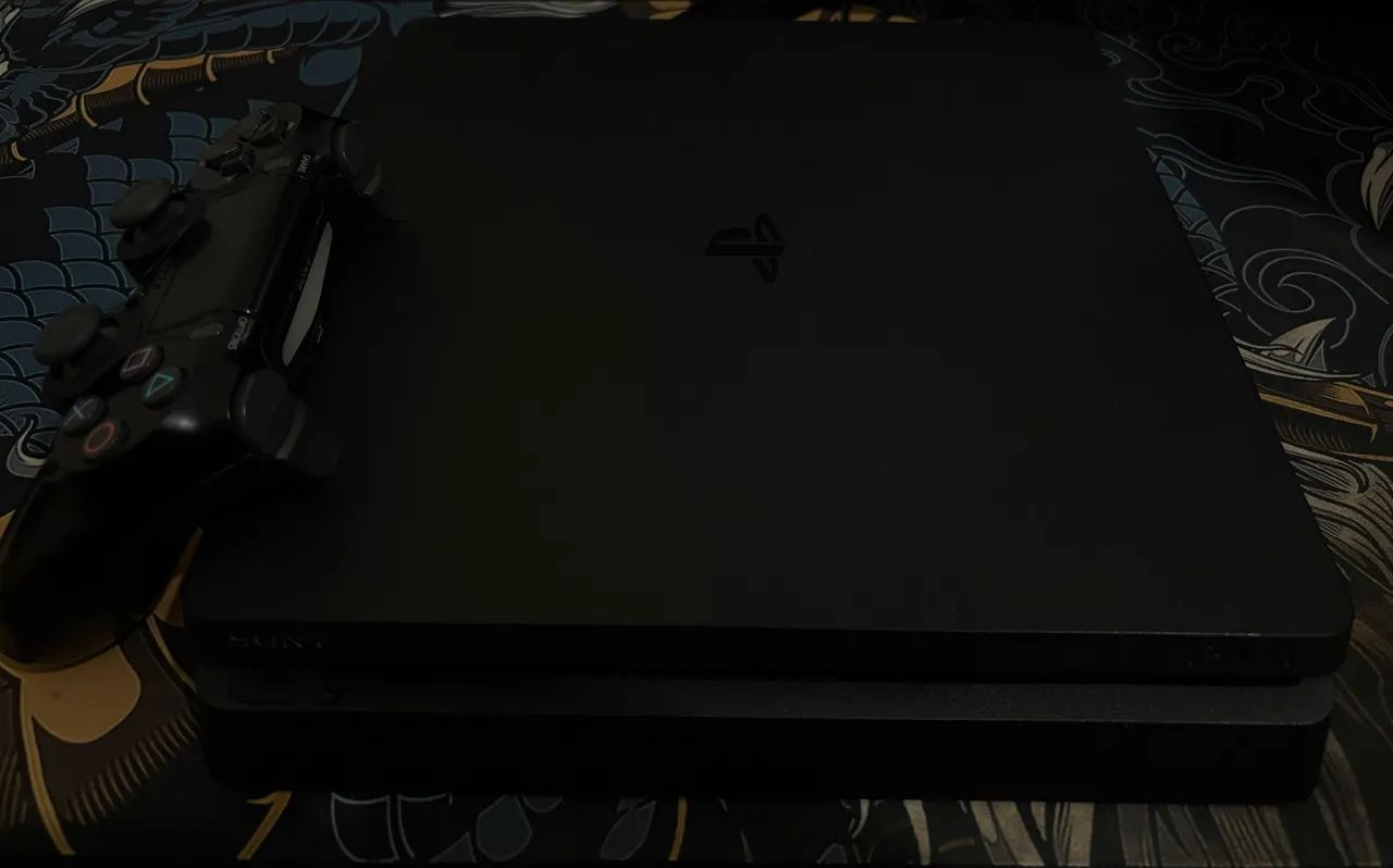 PS4 SLIM 1TB - Foto 2