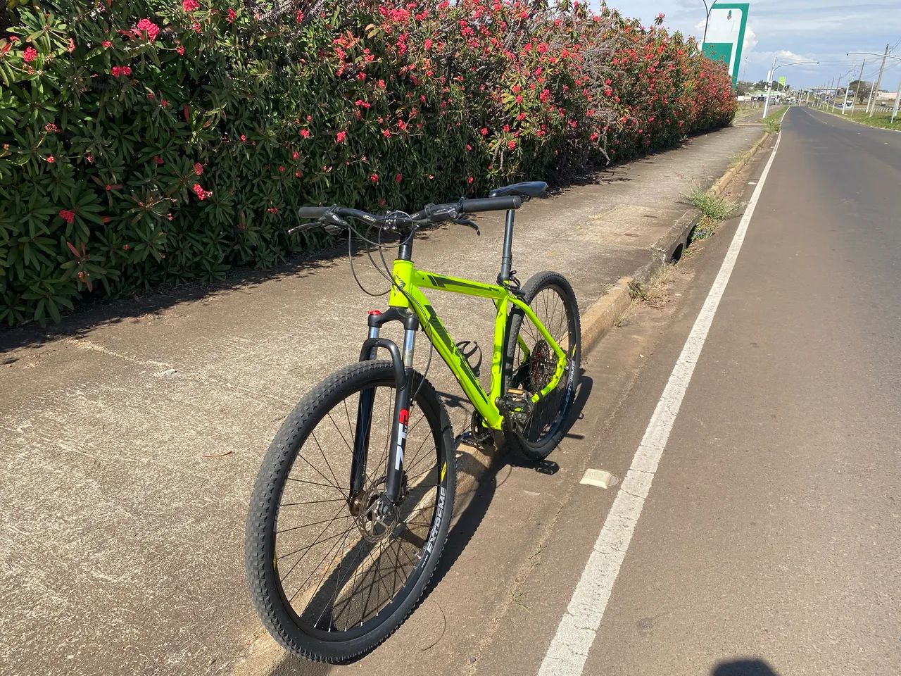 Bicicleta usada  - Foto 3