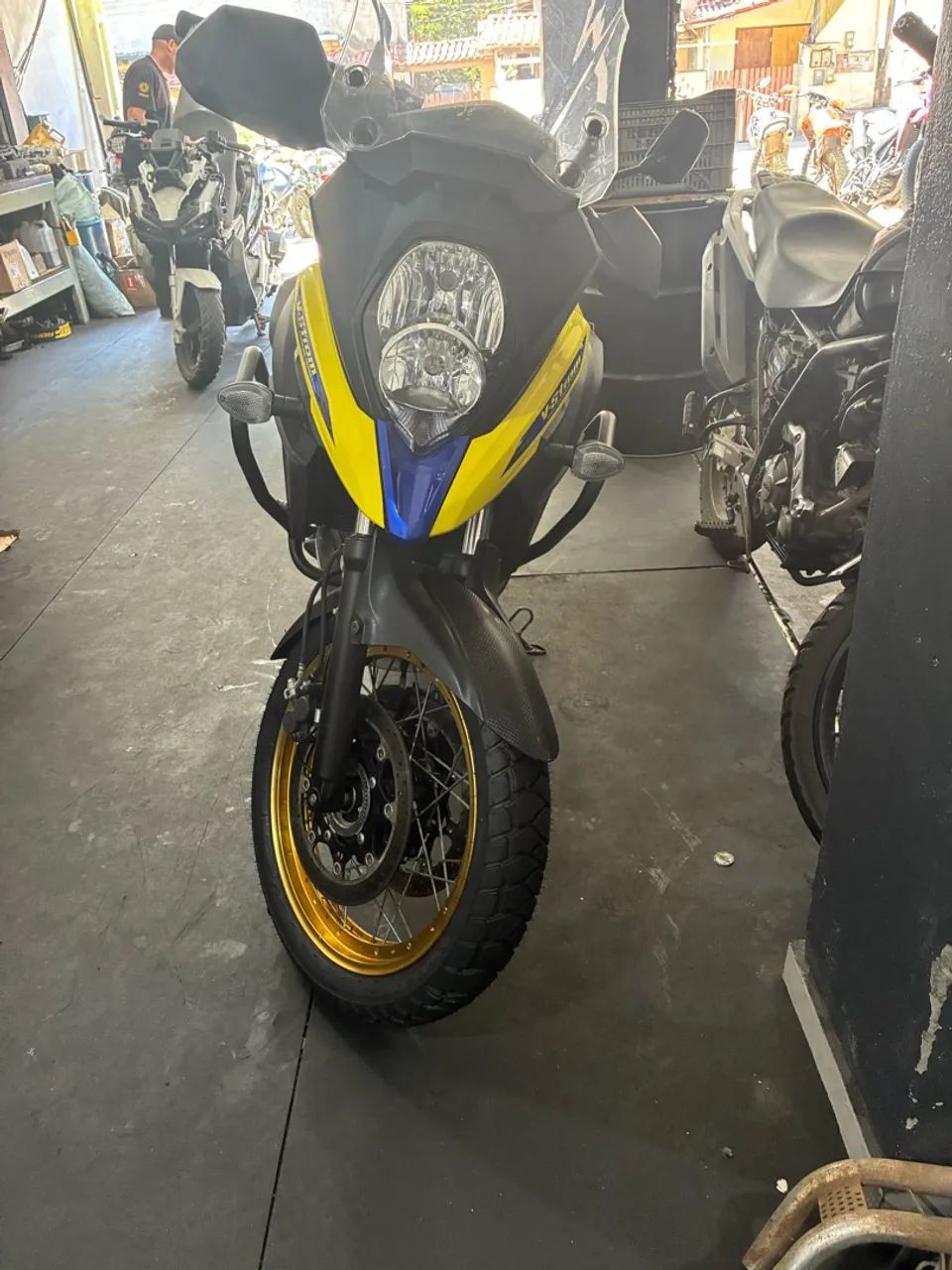 Suzuki V strom 650 2024 - Foto 2