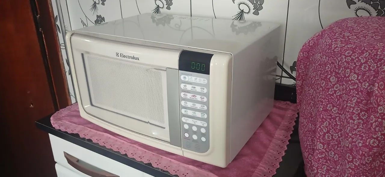 Microondas Eletrolux 23litros Barato! - Foto 5