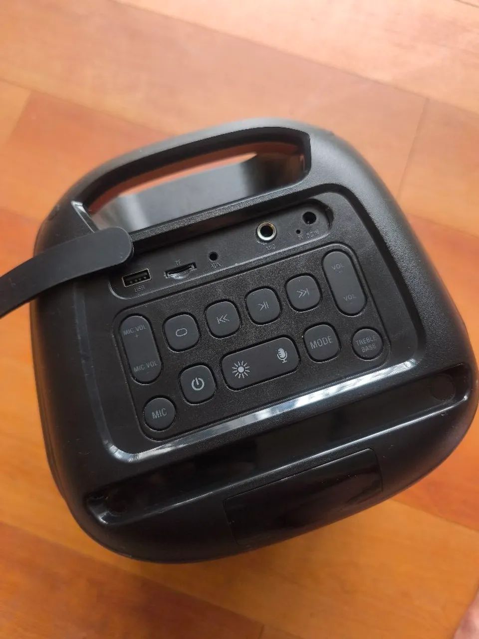 Caixa de som CUSTOM SOUND BOX - Foto 2