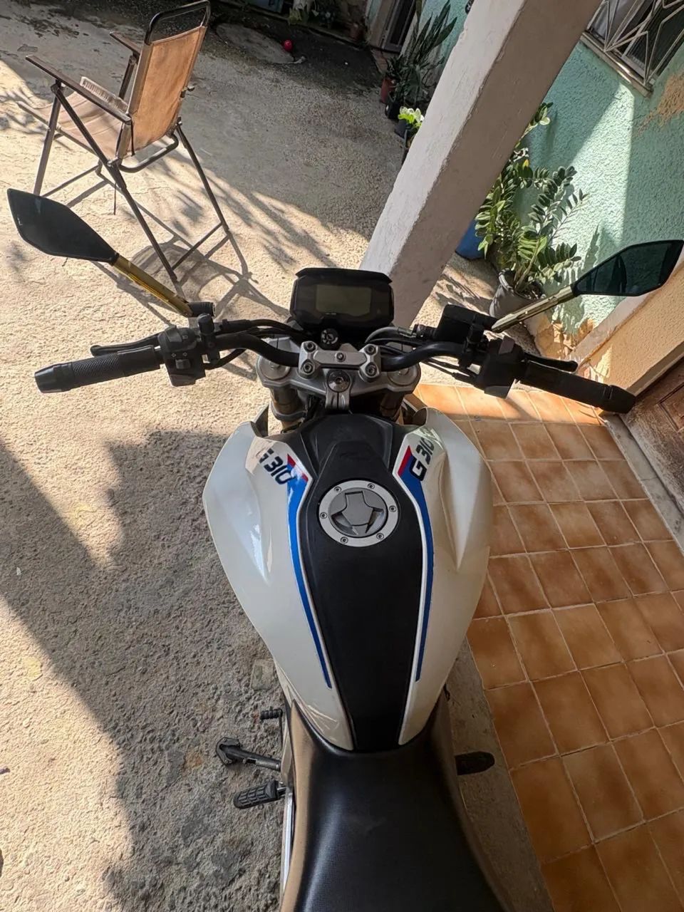 BMW 310R  - Foto 4