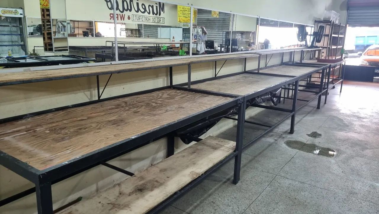 Vendo fundo de Sacolão / bancas espelhadas  de hortifruti / computadores e sistema  - Foto 4