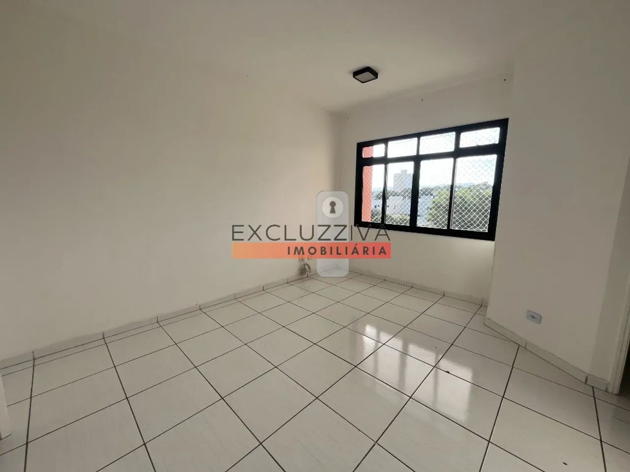 Apartamento de 2 dormitórios com piscina e segurança no Centro de Taubaté - Foto 3