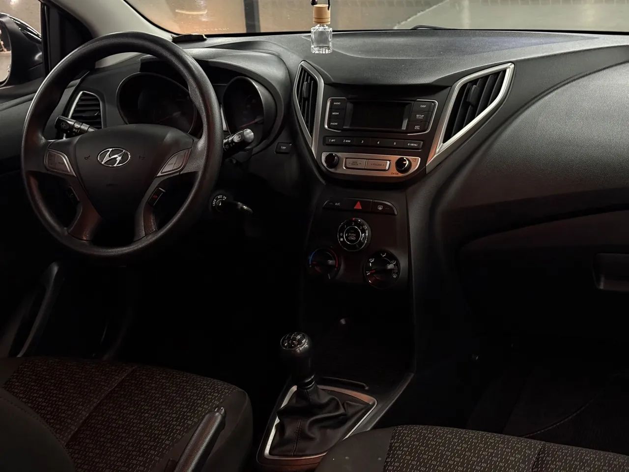 Hyundai HB20 Comf./c.plus/c.style 1.0 Flex 12V 2017 - Foto 4