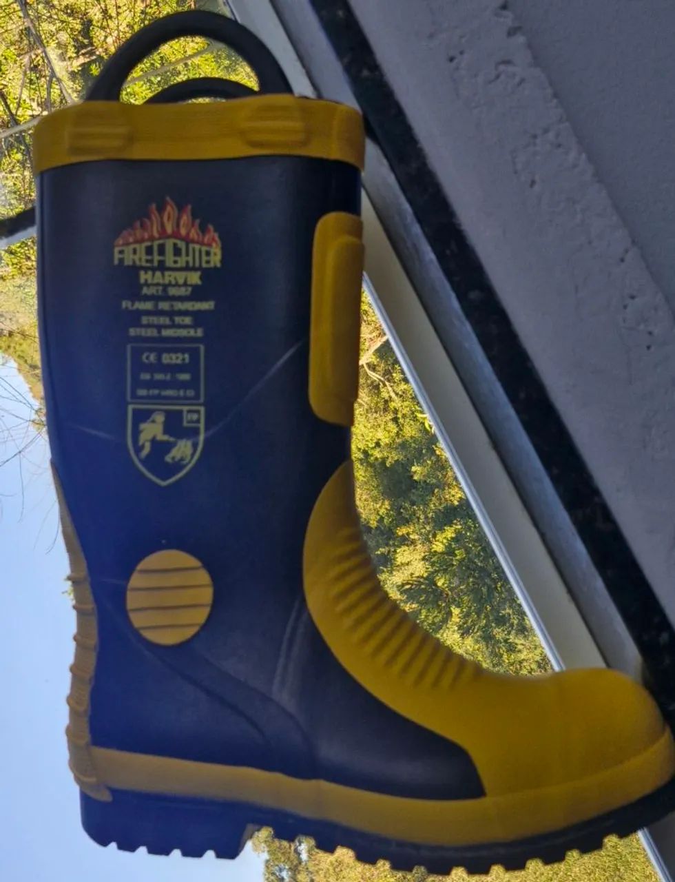 Bota de Bombeiro Harvik usada 1x - Foto 3