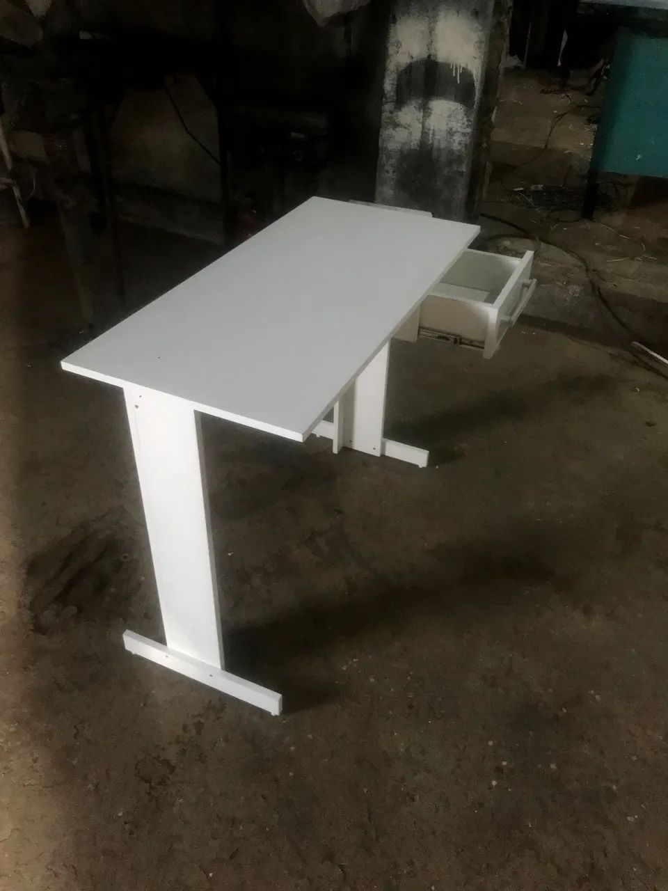 MESA MDF COM GAVETA  - Foto 4