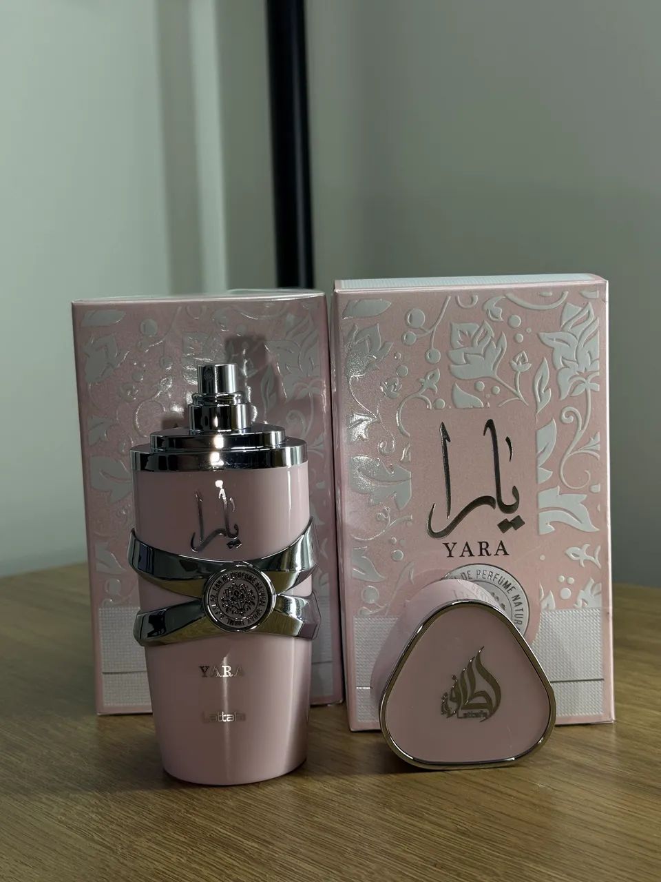 Perfume Feminino Lattafa Yara eau de parfum 100 ml - Foto 3