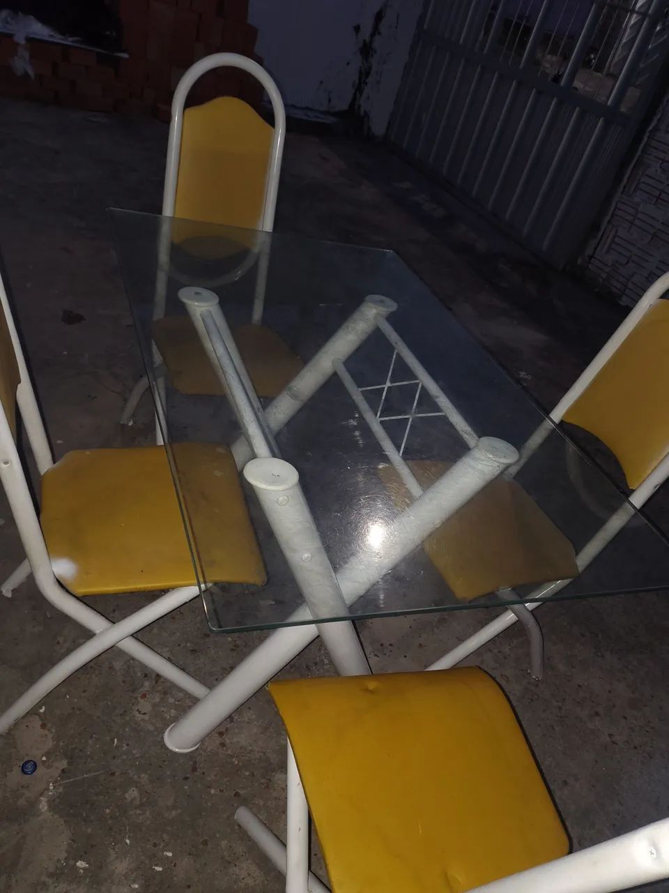 Vendo mesa de jantar 200 - Foto 2