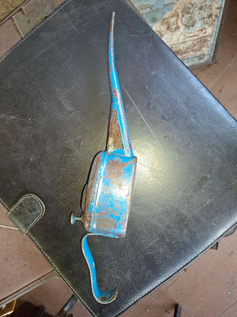 Almotolia antiga 