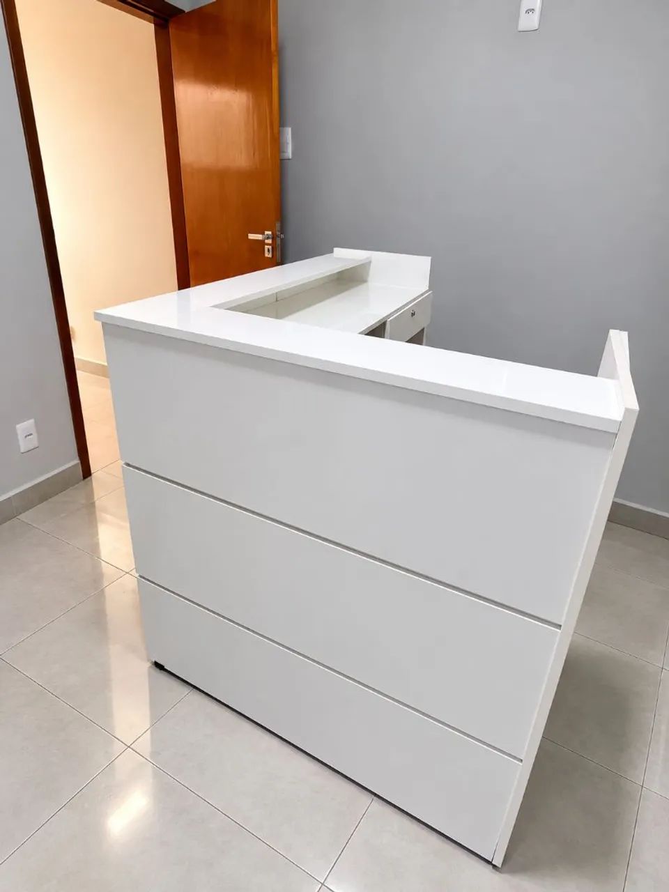 Balcão de loja com gaveta caixa  - Foto 2