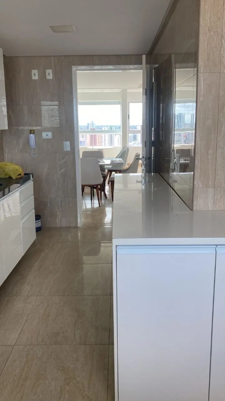 Alugo apartamento com 3 quartos mobiliado. - Foto 2