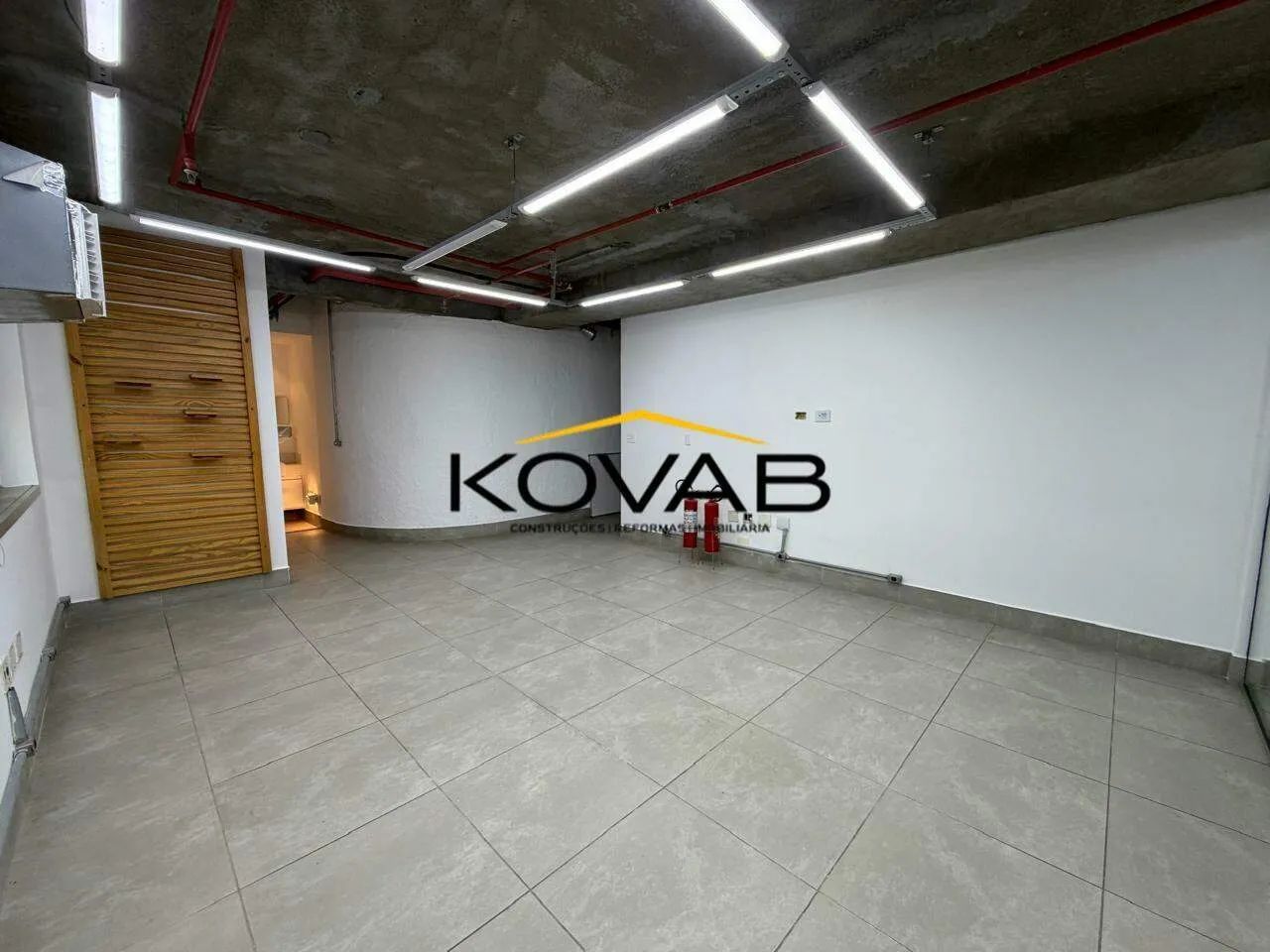 SALA COMERCIAL PARA LOCAÇÃO  MOEMA - 52m² - Metrô Eucaliptos - Foto 5