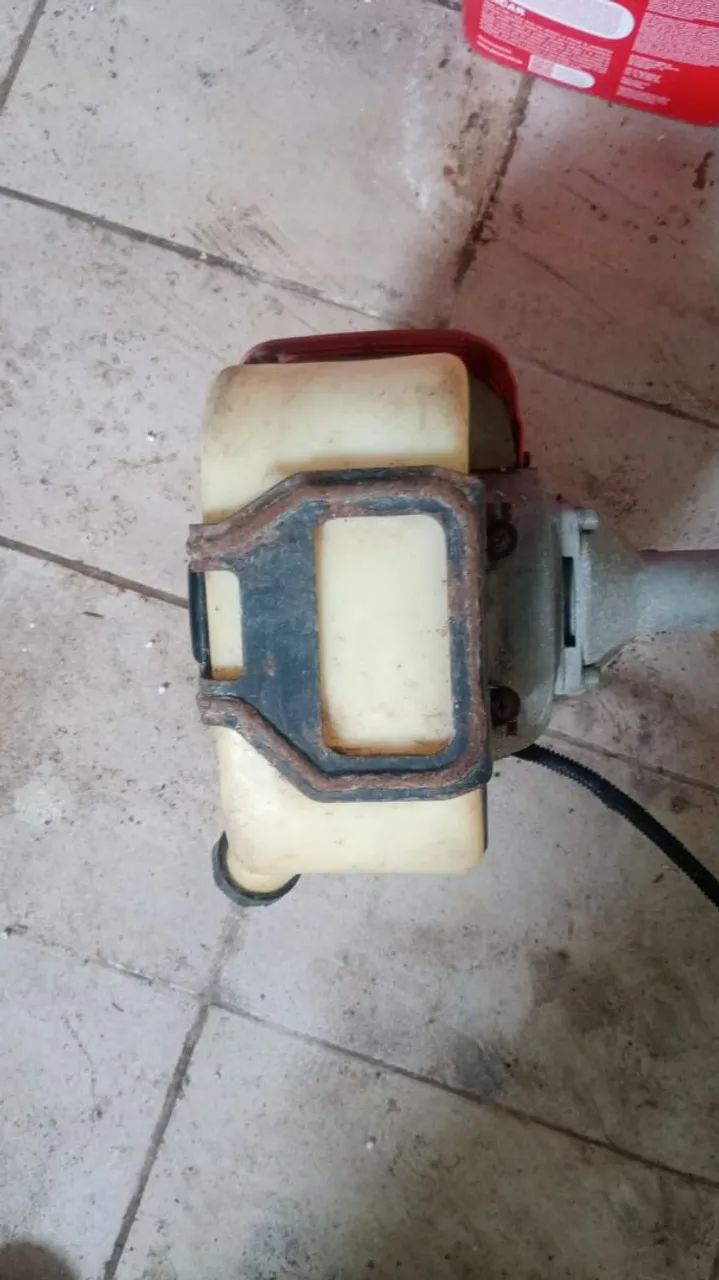 roçadeira stihl fs 80 - Foto 4