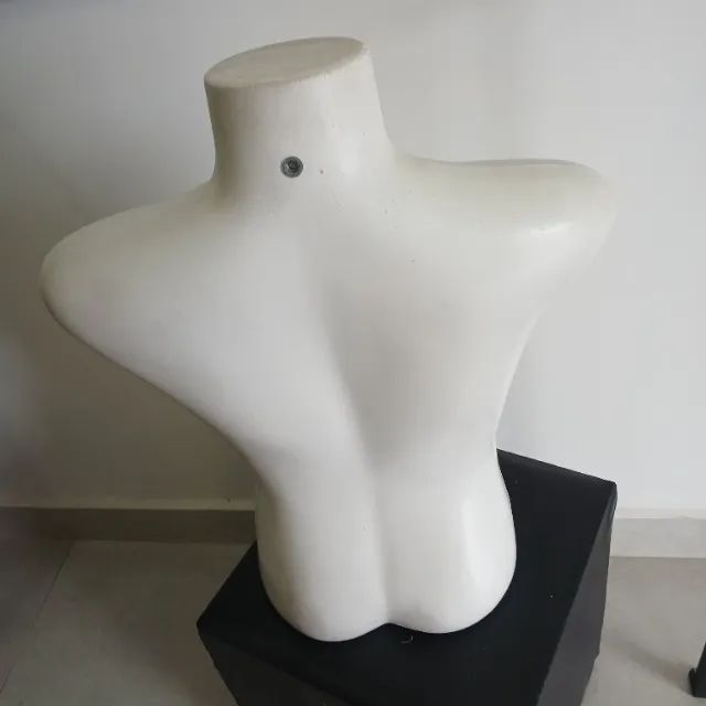 Manequins Femininos de Busto para Loja - Kit com 3 Unidades - Foto 2