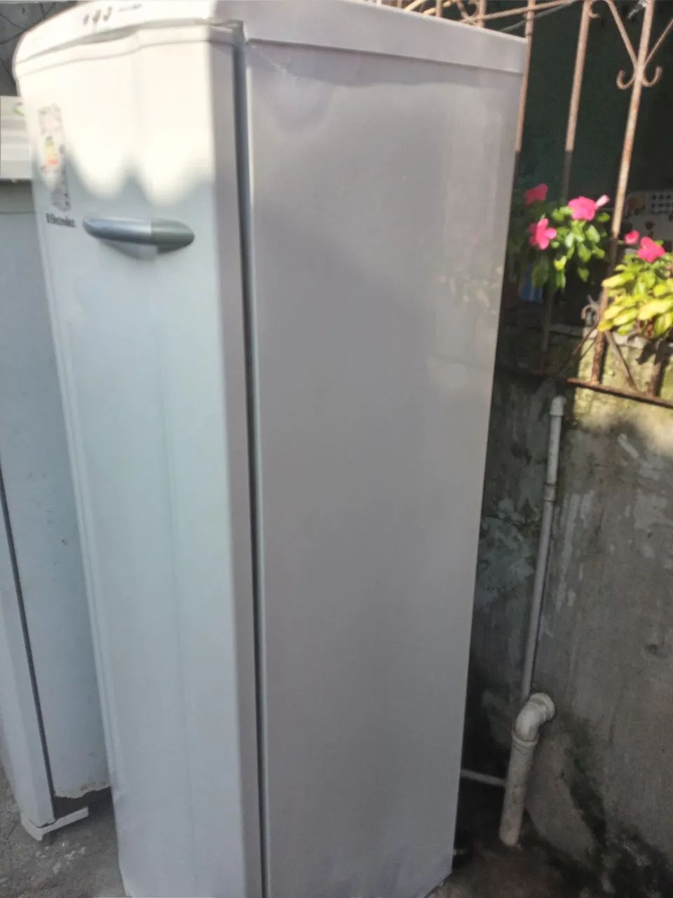 Vendo FREEZER funcionando Electrolux  - Foto 2