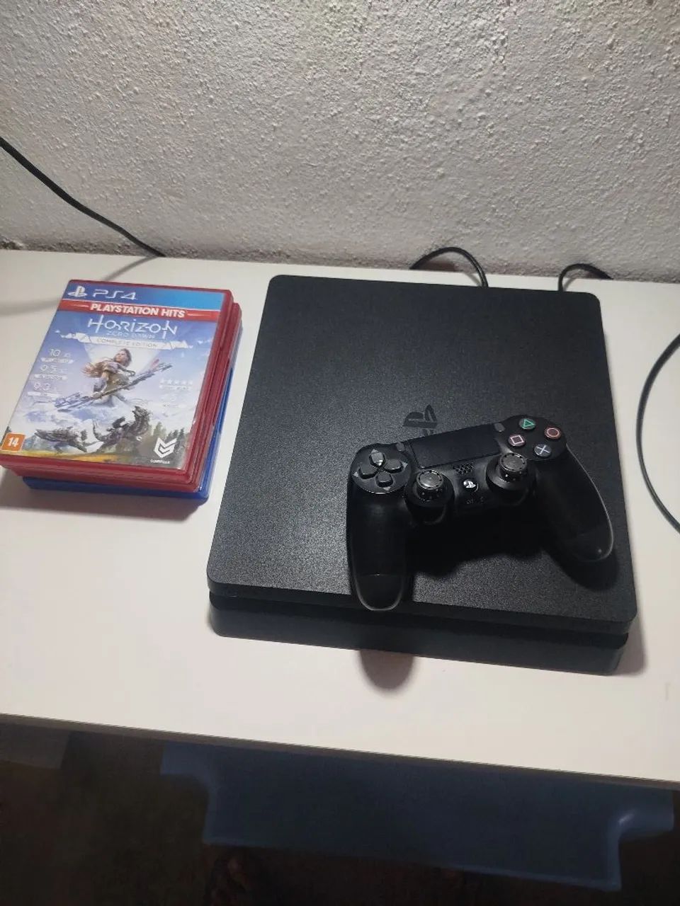 PS4 slim 1 TB 