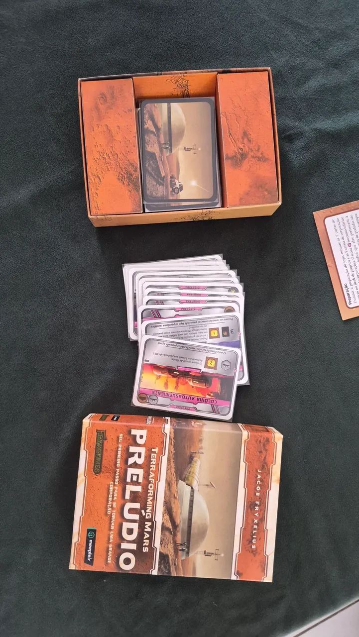 Terraforming Mars - Jogo de Tabuleiro (Insert + Expansão) - Foto 3