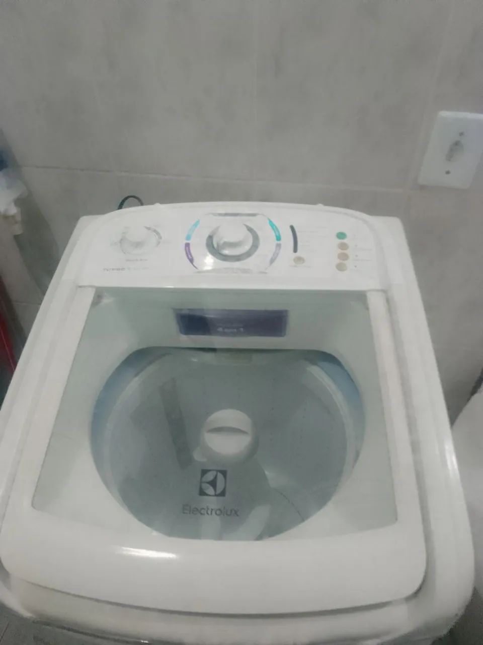 Máquina de lavar com defeito  - Foto 4