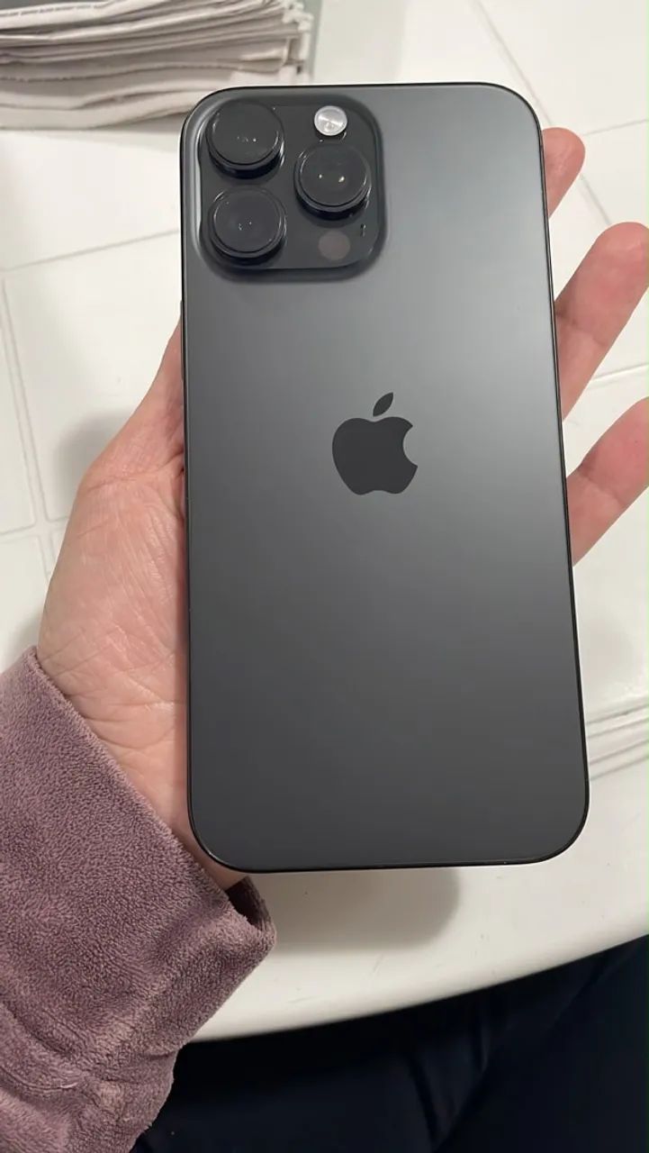 iPhone 16 pro Max Grafite - Foto 2
