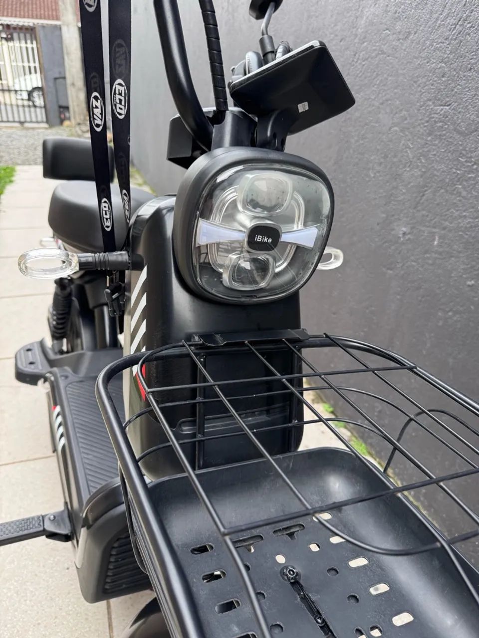 Bicicleta elétrica 800W - Foto 2