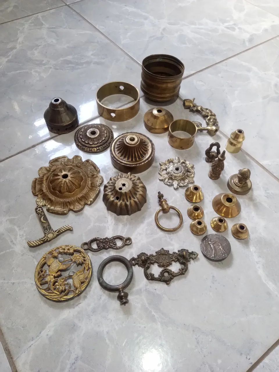 Peças de bronze 