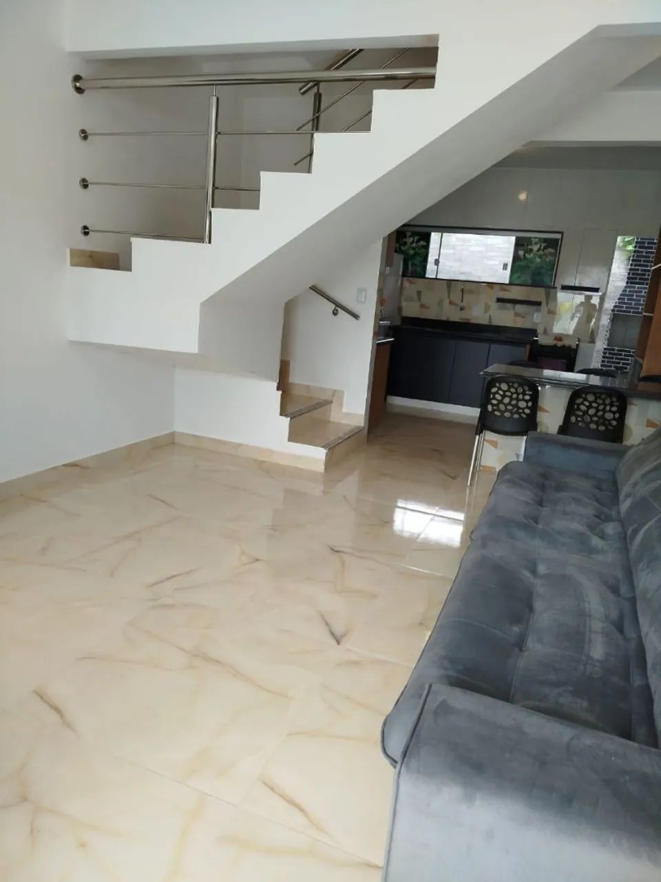 Apartamento Duplex, mobiliado, com ENERGIA SOLAR - Foto 2