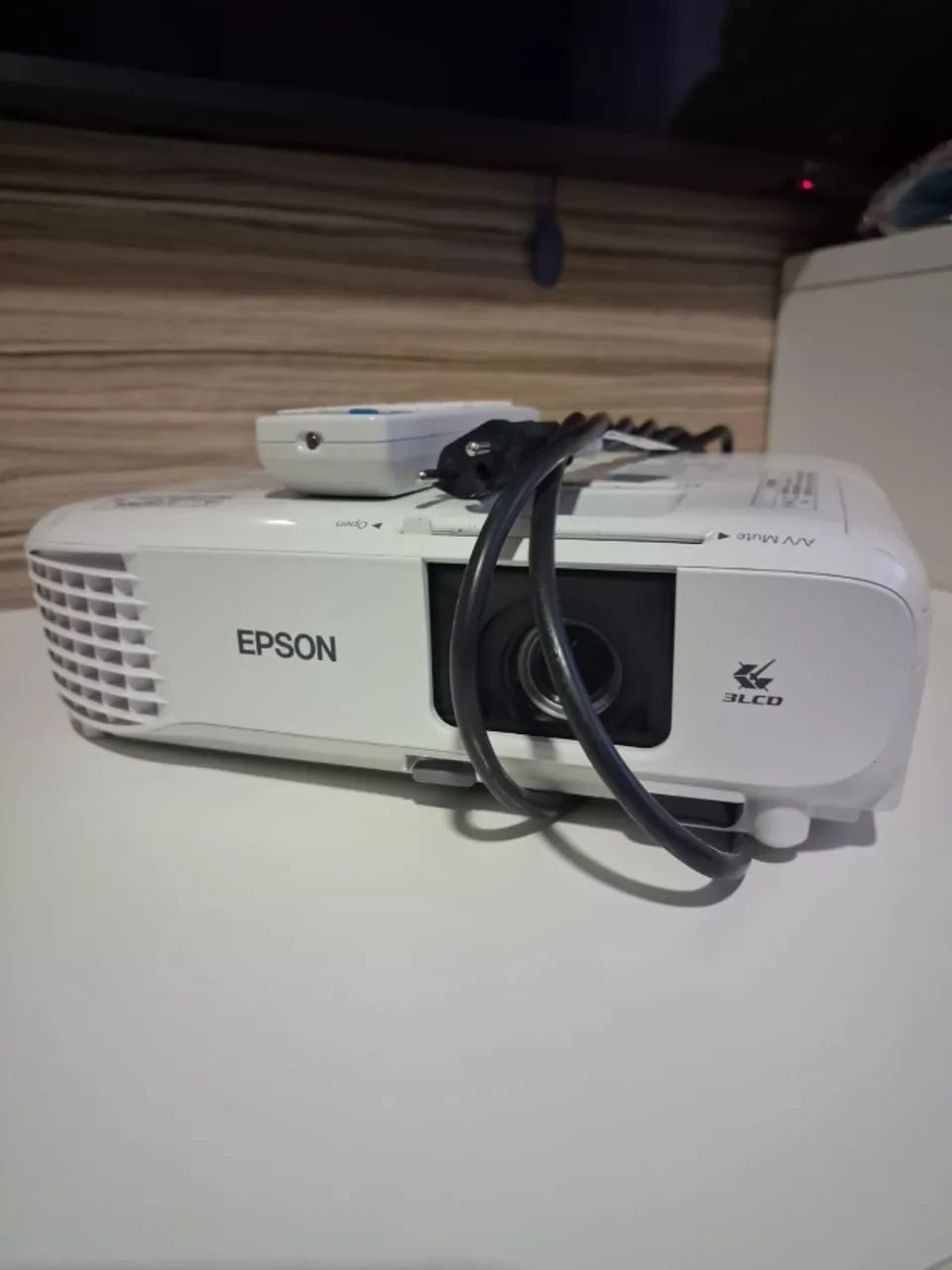 Projetor Epson Powerlite E20 Semi-novo