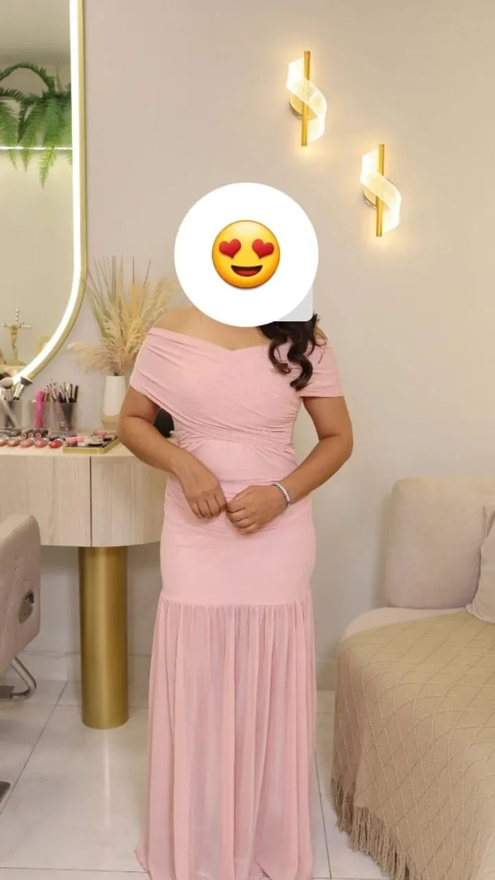 Vestido rose elegante.