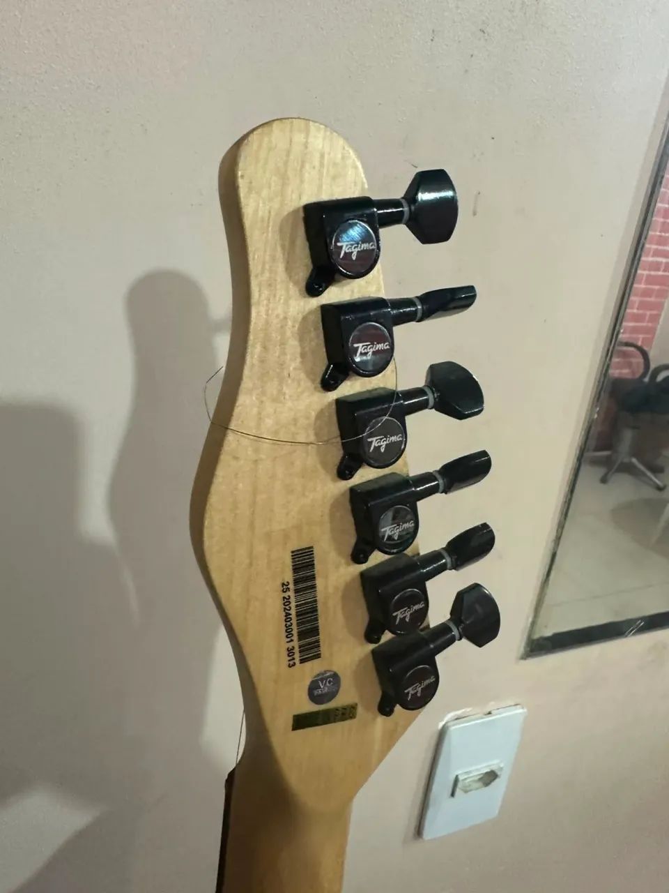 Guitarra Seminova 