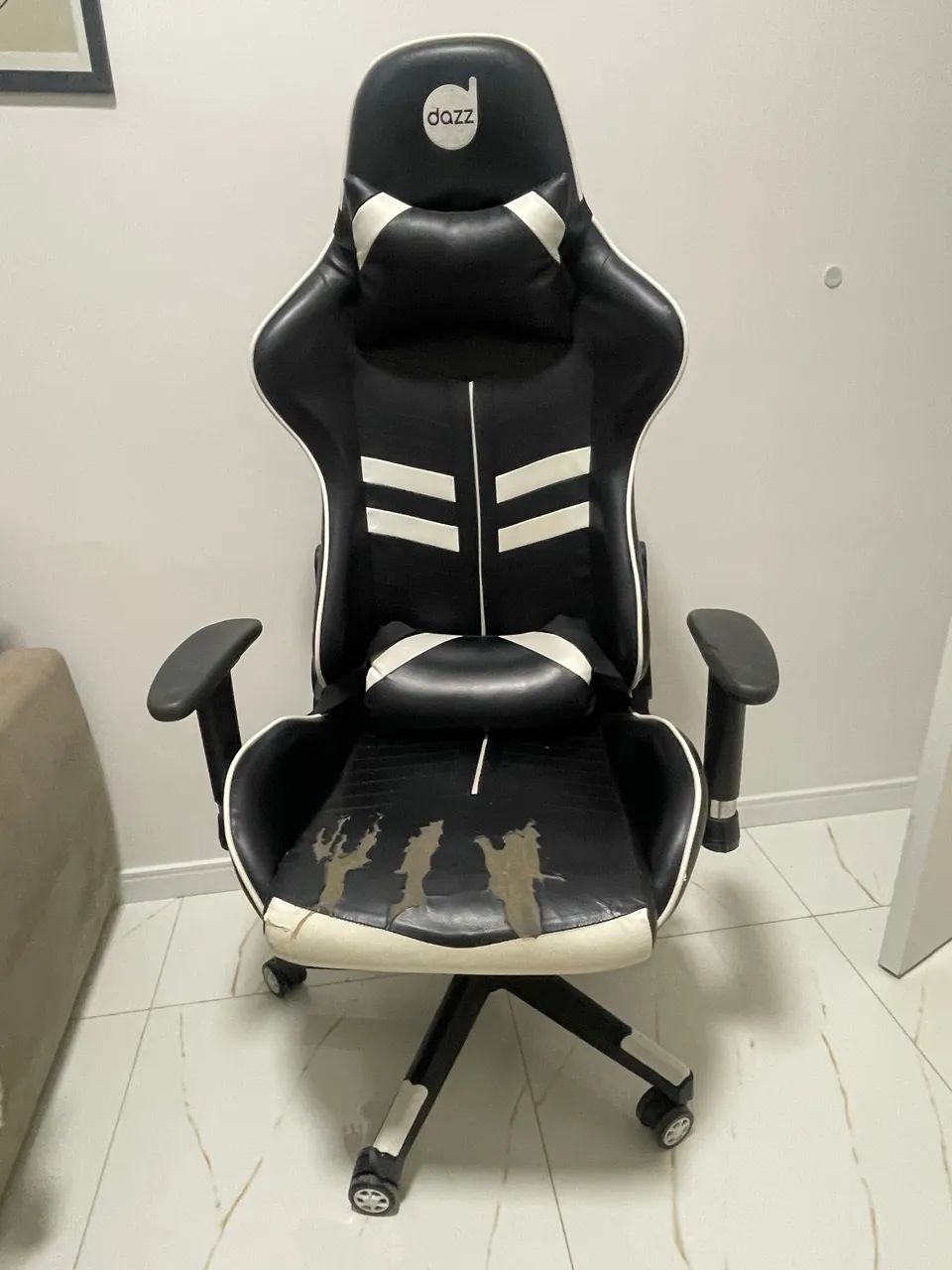 Cadeira gamer usada