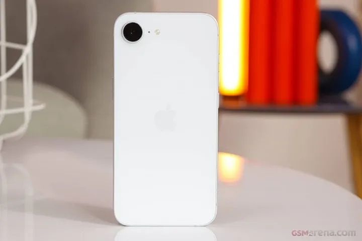 IPHONE 16 E - Foto 2