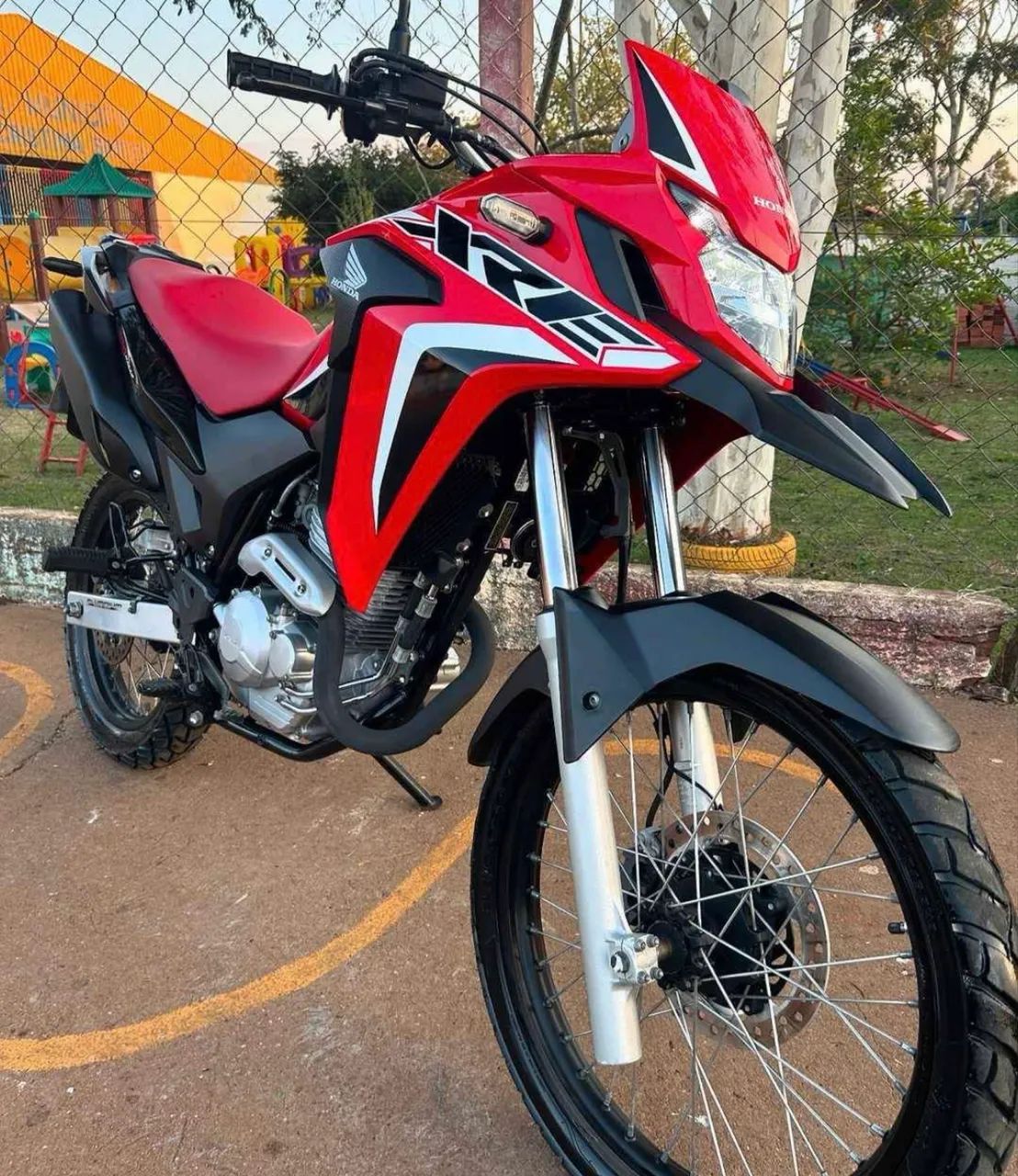 XRE 300 (ENTRADA+PARCELAS)