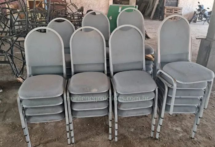 Cadeiras com estofado tipo auditório - Foto 2