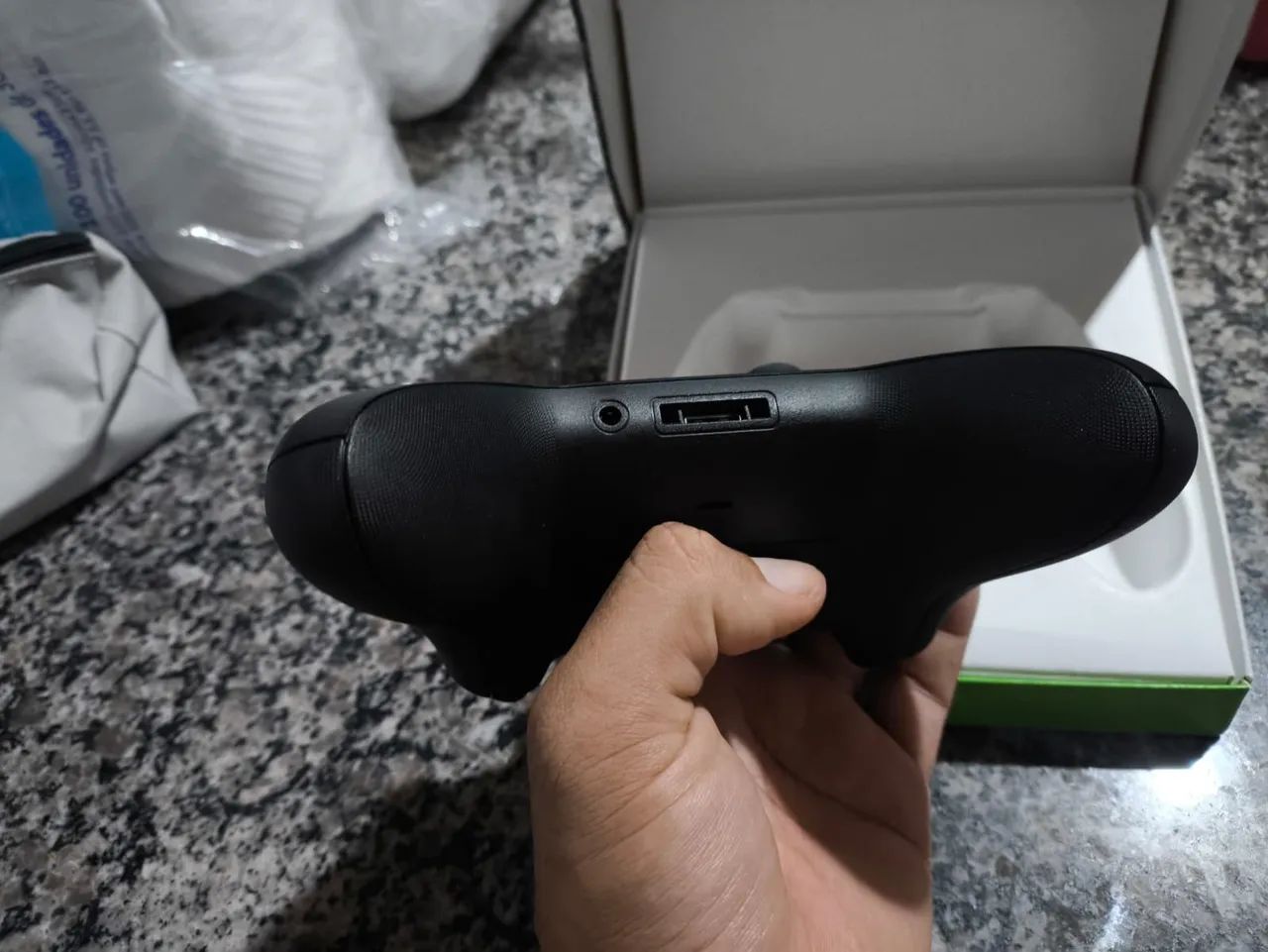 Controle Xbox Series S/X Carbon Black Original Microsoft - 3 Meses de Garantia  - Foto 3