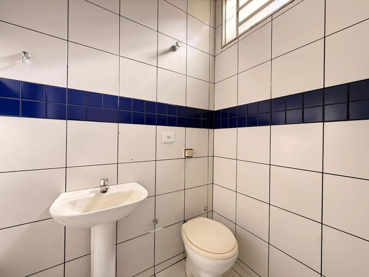 Sala para alugar em Sarandi, Jardim Panorama, com 30 m² - Foto 5