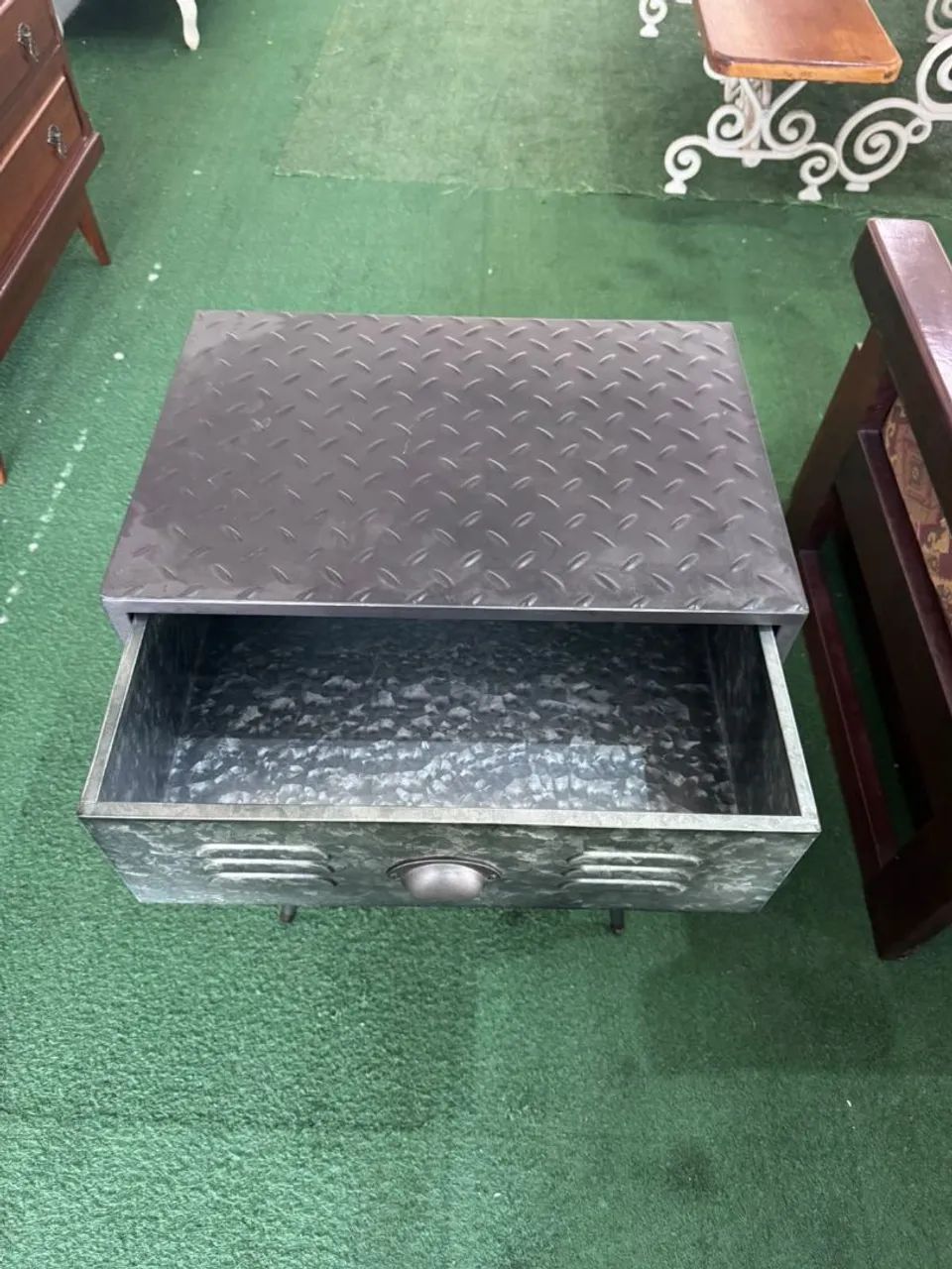 Mesa de Cabeceira Estilo Industrial  - Foto 4