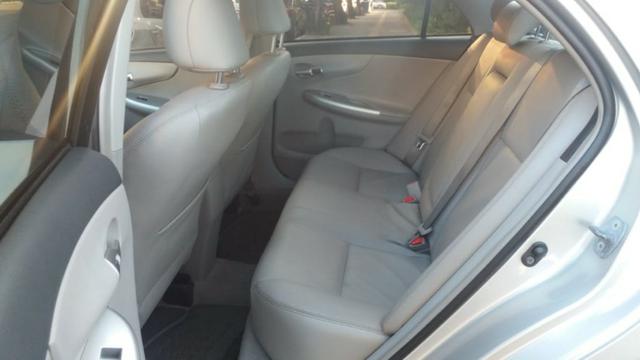 Toyota Corolla XEI 2.0 11/12 prata flex aut - Foto 8