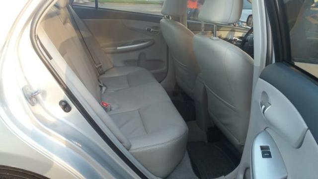 Toyota Corolla XEI 2.0 11/12 prata flex aut - Foto 10