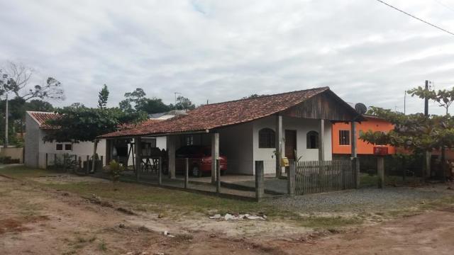 Boa casa de alvenaria em itapoá, aproximadamente 1.100 metros da praia, total de 108 m2 co - Foto 4