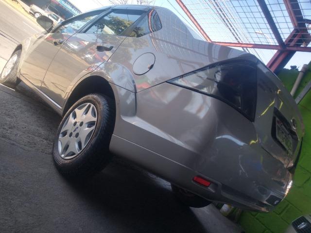 Ford Fiesta Sedam Flex - Foto 6